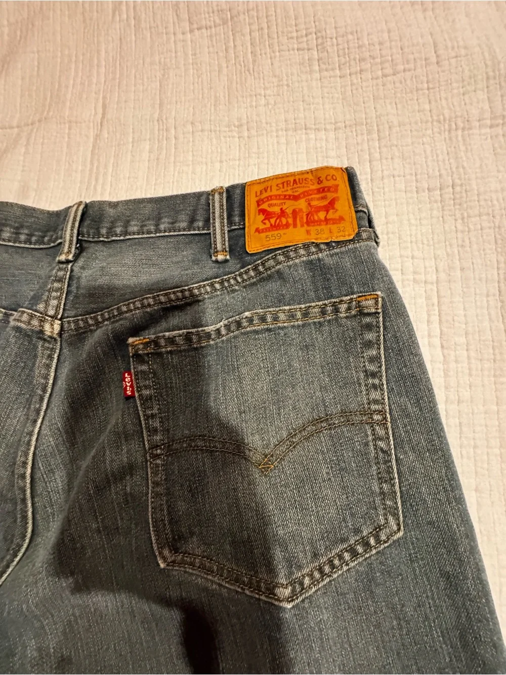 Levi's 559 Relaxed Straight Leg Jeans Men's 38x32 Blue Medium Wash Denim